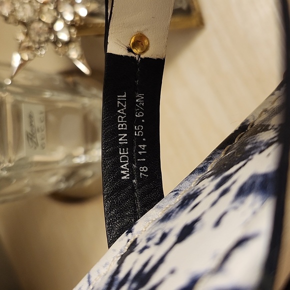 ●RARE●Like NEW● Tory Burch Tie Dye Miller in Ivory(White) - Picture 9 of 13